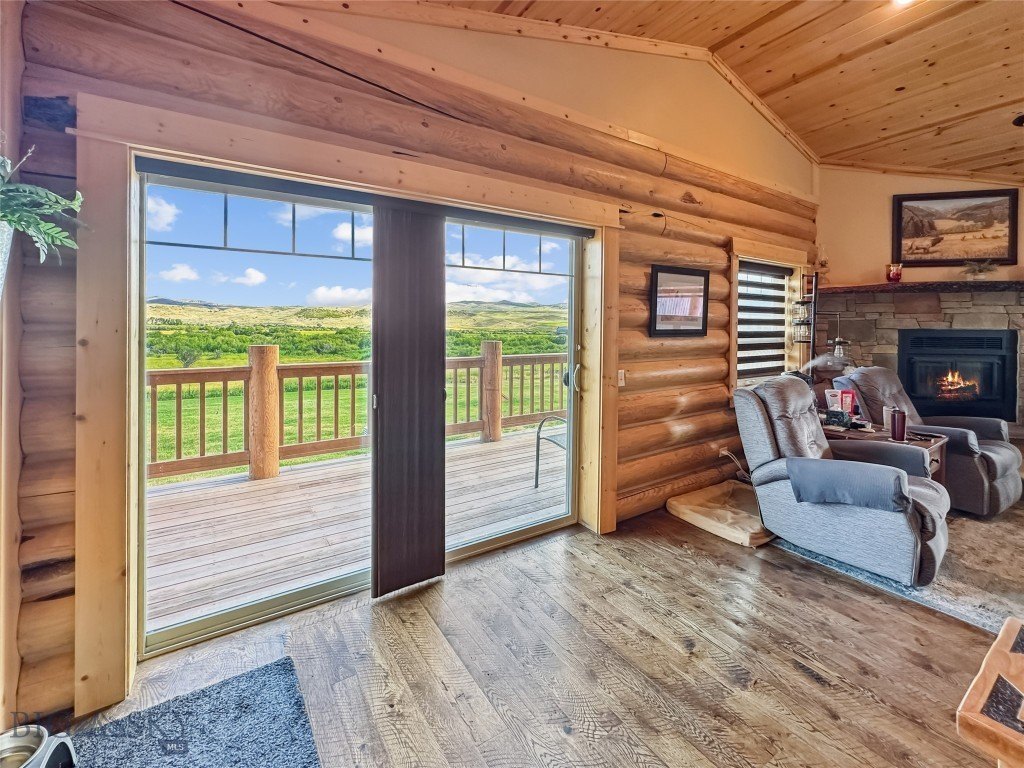 McAllister, Montana, 59740, United States, 4 Bedrooms Bedrooms, ,3 BathroomsBathrooms,Residential,Forsale,1894850