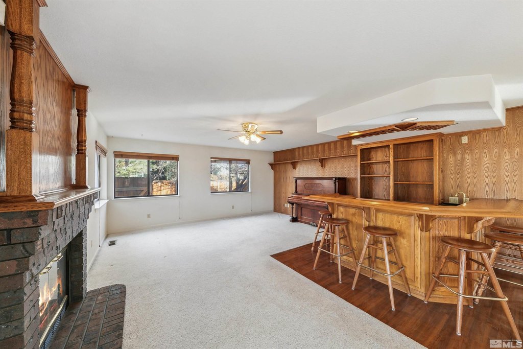 Gardnerville, Nevada, 89460, United States, 4 Bedrooms Bedrooms, ,3 BathroomsBathrooms,Residential,Forsale,1910345