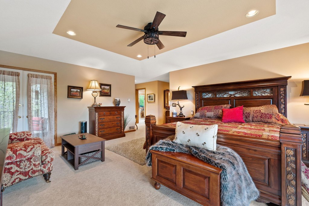 Bigfork, Montana, 59911, United States, 5 Bedrooms Bedrooms, ,3.5 BathroomsBathrooms,Residential,Forsale,1894903