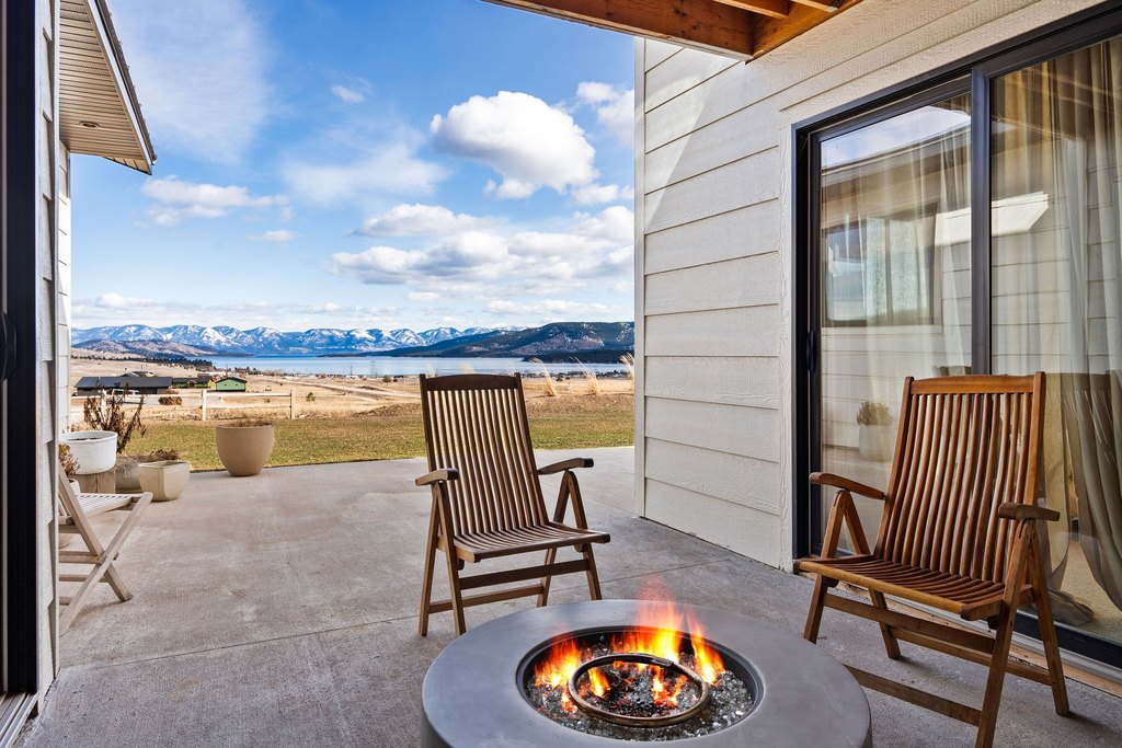 Elmo, Montana, 59915, United States, 3 Bedrooms Bedrooms, ,2.5 BathroomsBathrooms,Residential,Forsale,1941193
