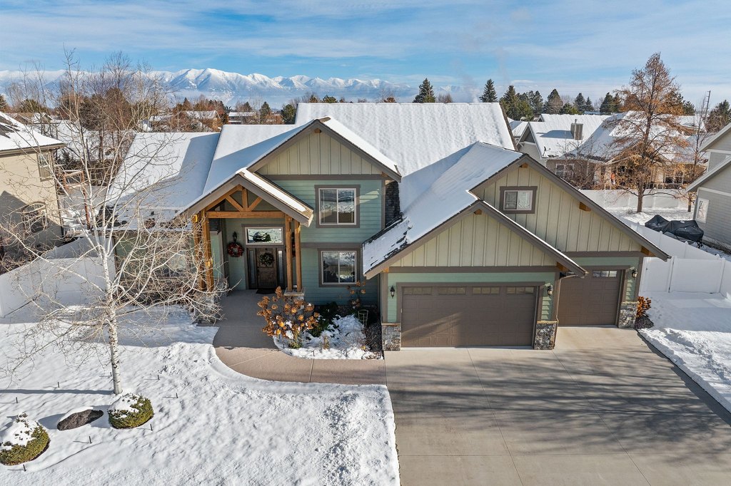 Kalispell, Montana, 59901, United States, 5 Bedrooms Bedrooms, ,3 BathroomsBathrooms,Residential,Forsale,1894905