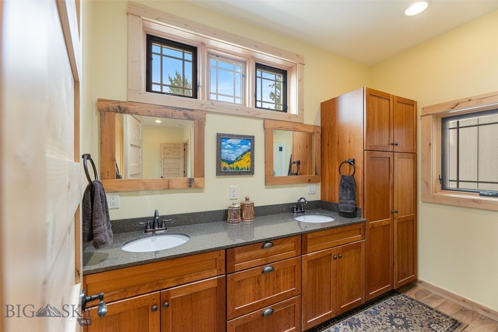 Ennis, Montana, 59729, United States, 4 Bedrooms Bedrooms, ,4.5 BathroomsBathrooms,Residential,Forsale,1941179