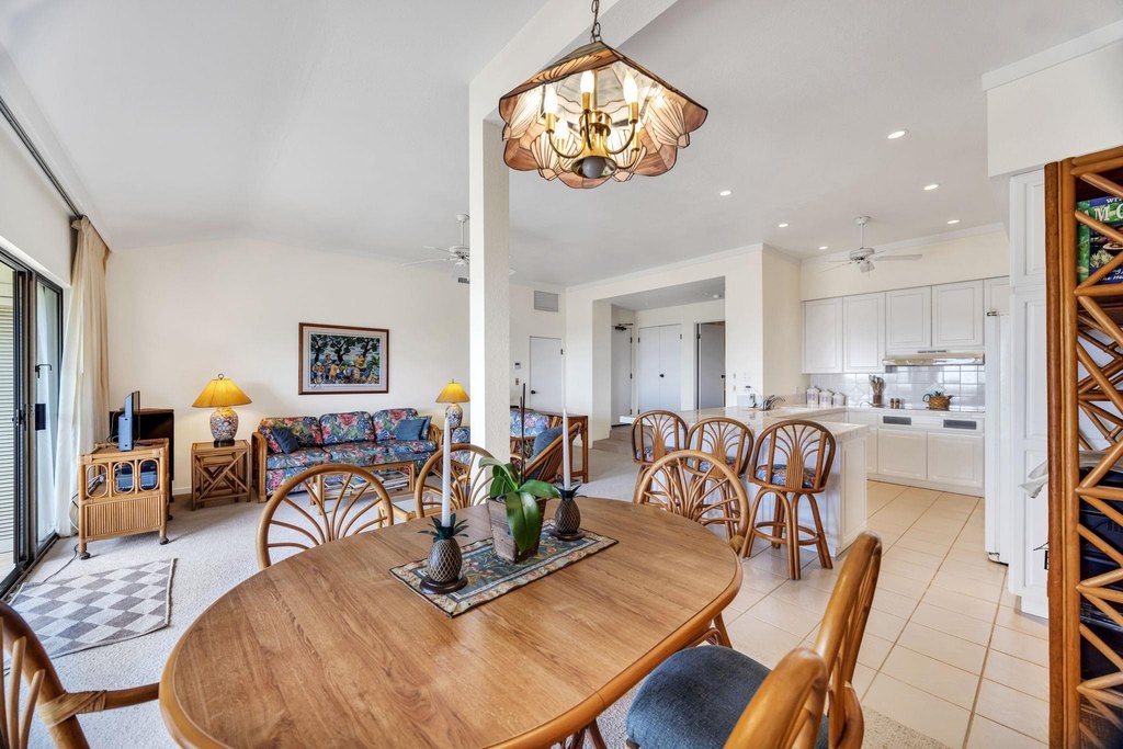 Lahaina, Hawaii, 96761, United States, 2 Bedrooms Bedrooms, ,2 BathroomsBathrooms,Residential,Forsale,1990120