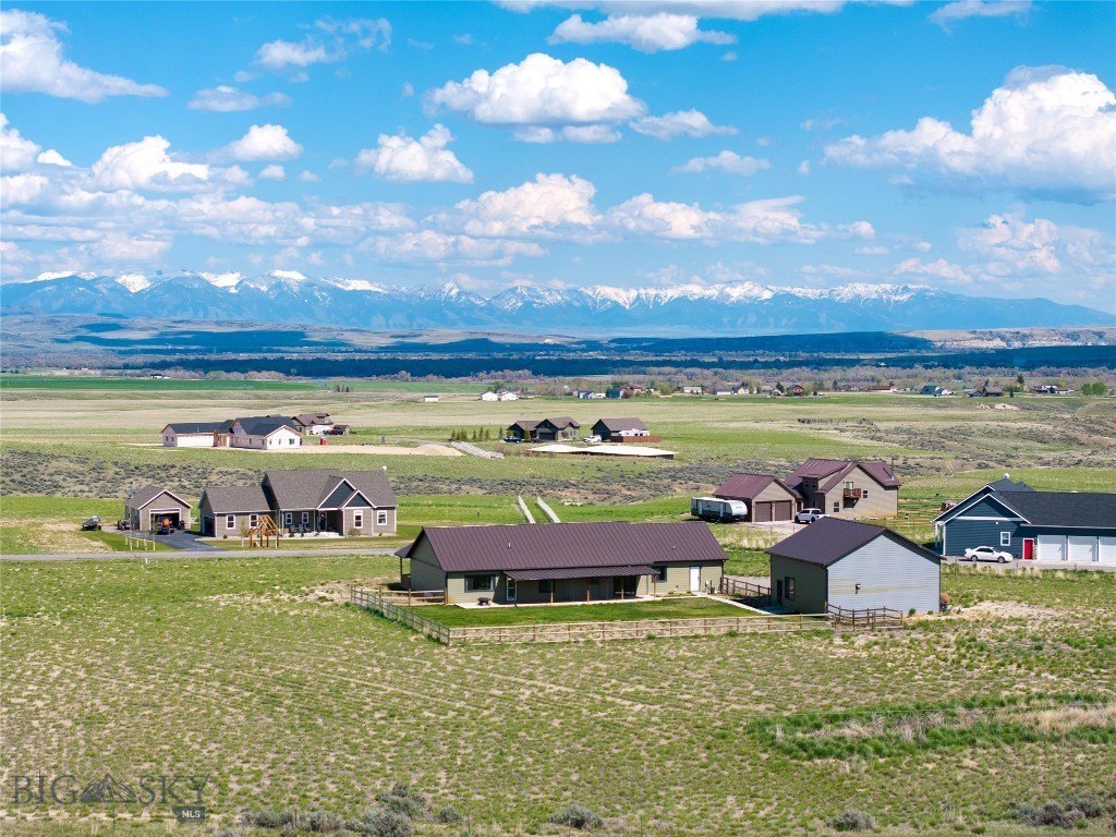 Three Forks, Montana, 59752, United States, 3 Bedrooms Bedrooms, ,2.5 BathroomsBathrooms,Residential,Forsale,1894952