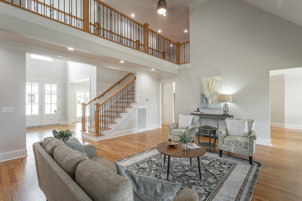 Chattanooga, Tennessee, 37421, United States, 5 Bedrooms Bedrooms, ,4 BathroomsBathrooms,Residential,Forsale,1894436