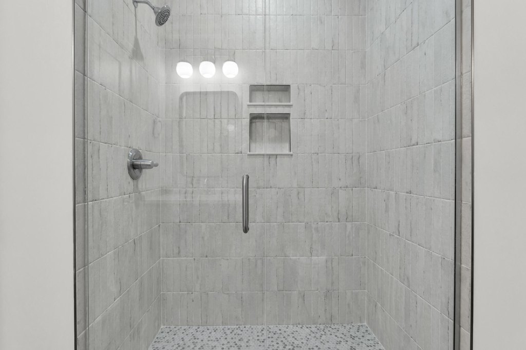 Chattanooga, Tennessee, 37421, United States, 5 Bedrooms Bedrooms, ,4 BathroomsBathrooms,Residential,Forsale,1894436