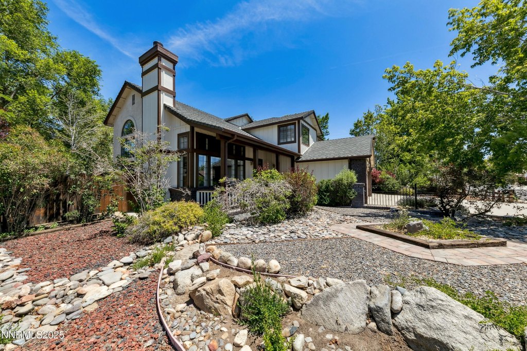 Gardnerville, Nevada, 89460, United States, 4 Bedrooms Bedrooms, ,3 BathroomsBathrooms,Residential,Forsale,1910345