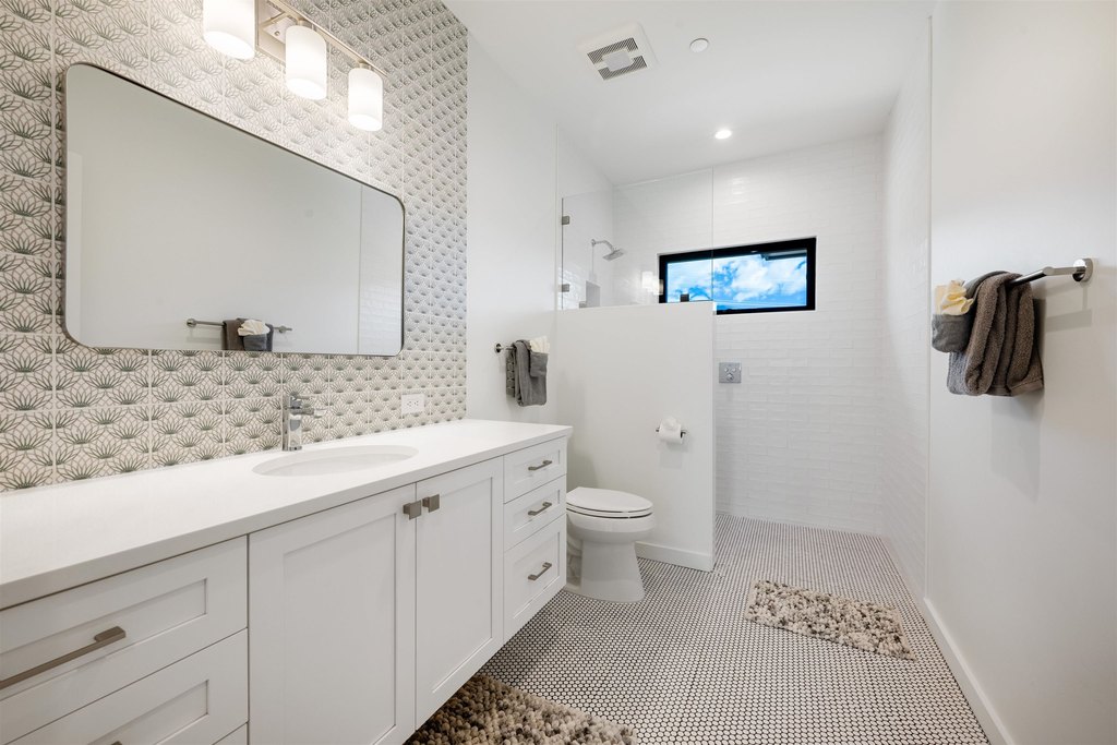 Lahaina, Hawaii, 96761, United States, 4 Bedrooms Bedrooms, ,4.5 BathroomsBathrooms,Residential,Forsale,2004546