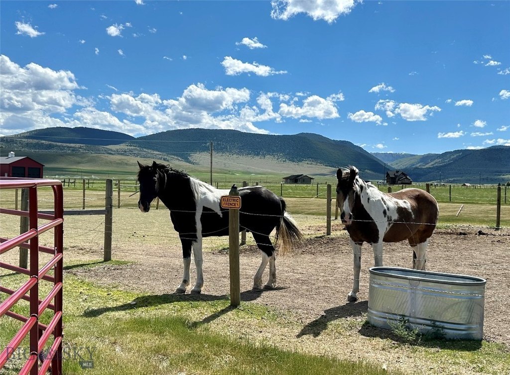 Ennis, Montana, 59729, United States, 3 Bedrooms Bedrooms, ,2 BathroomsBathrooms,Residential,Forsale,1894848