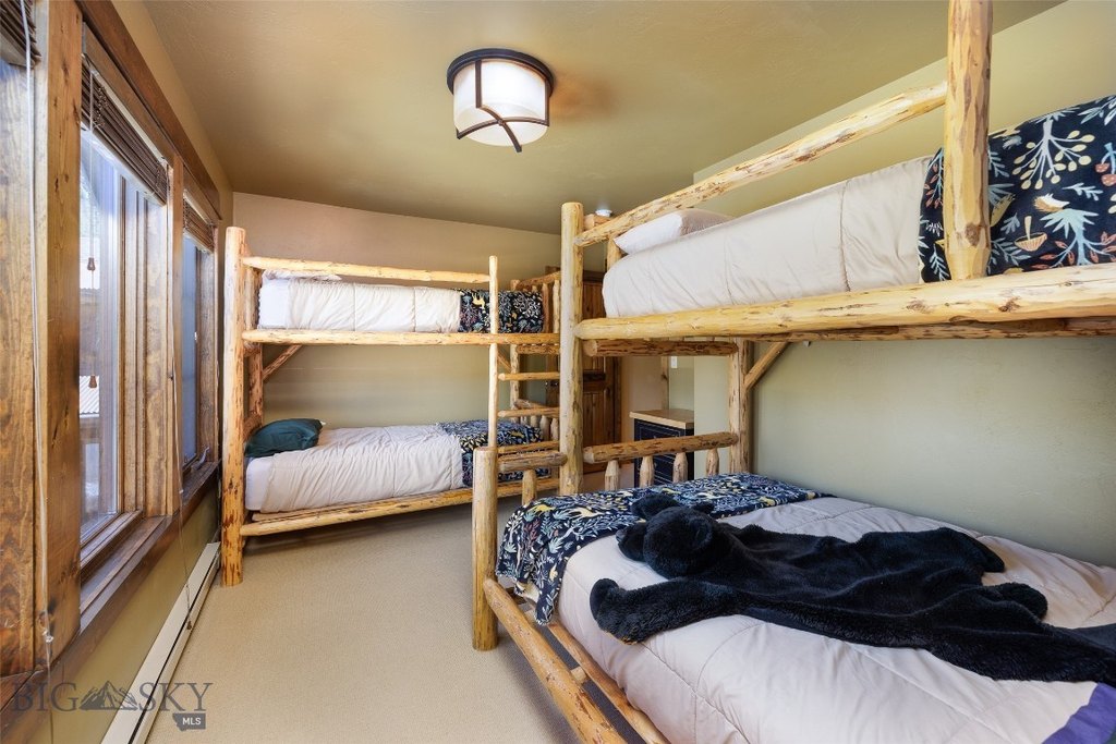 Gallatin Gateway, Montana, 59730, United States, 4 Bedrooms Bedrooms, ,3.5 BathroomsBathrooms,Residential,Forsale,1944336