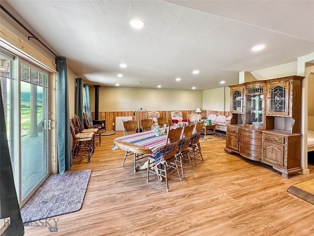 McAllister, Montana, 59740, United States, 4 Bedrooms Bedrooms, ,3 BathroomsBathrooms,Residential,Forsale,1894850