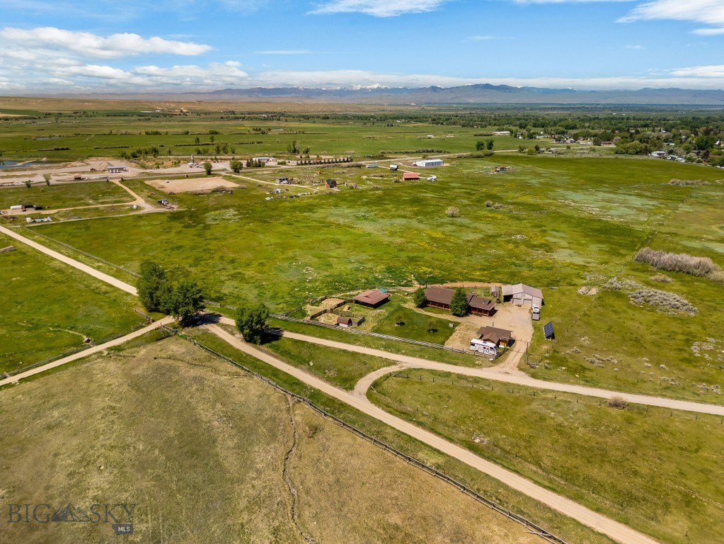 Sheridan, Montana, 59749, United States, 3 Bedrooms Bedrooms, ,3 BathroomsBathrooms,Residential,Forsale,1941167