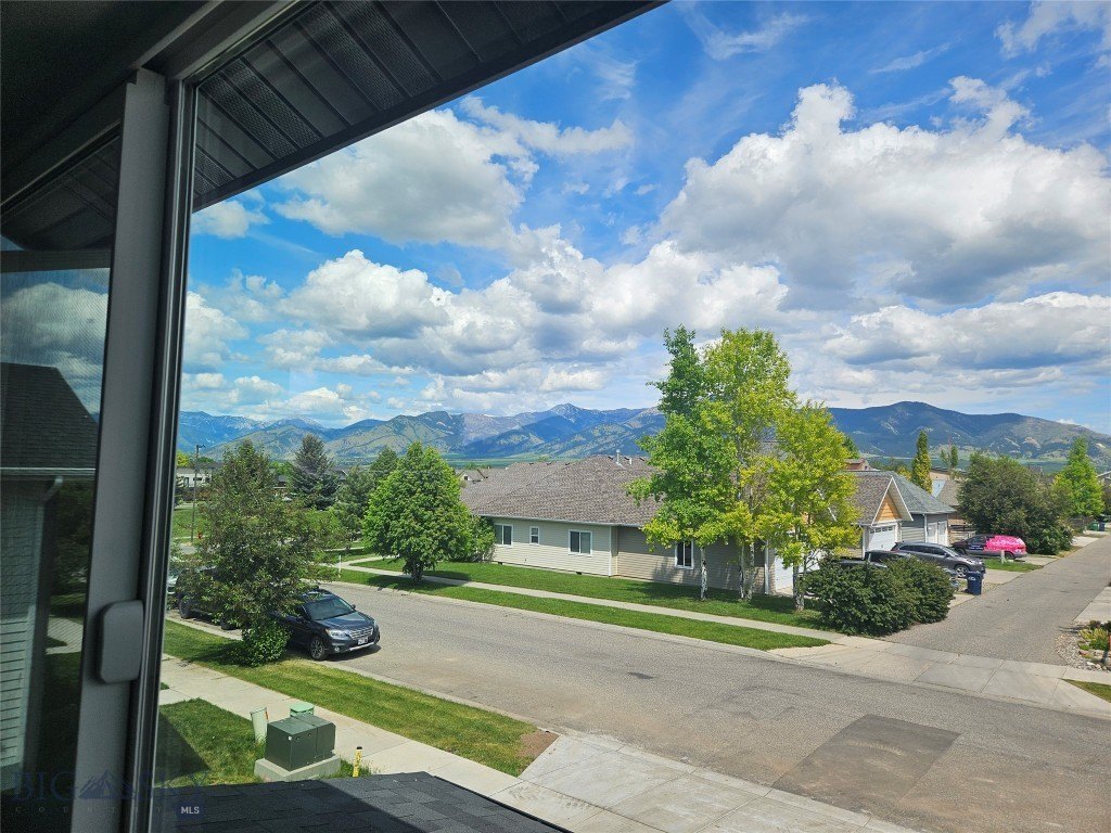 Bozeman, Montana, 59718, United States, 3 Bedrooms Bedrooms, ,2.5 BathroomsBathrooms,Residential,Forsale,1914995