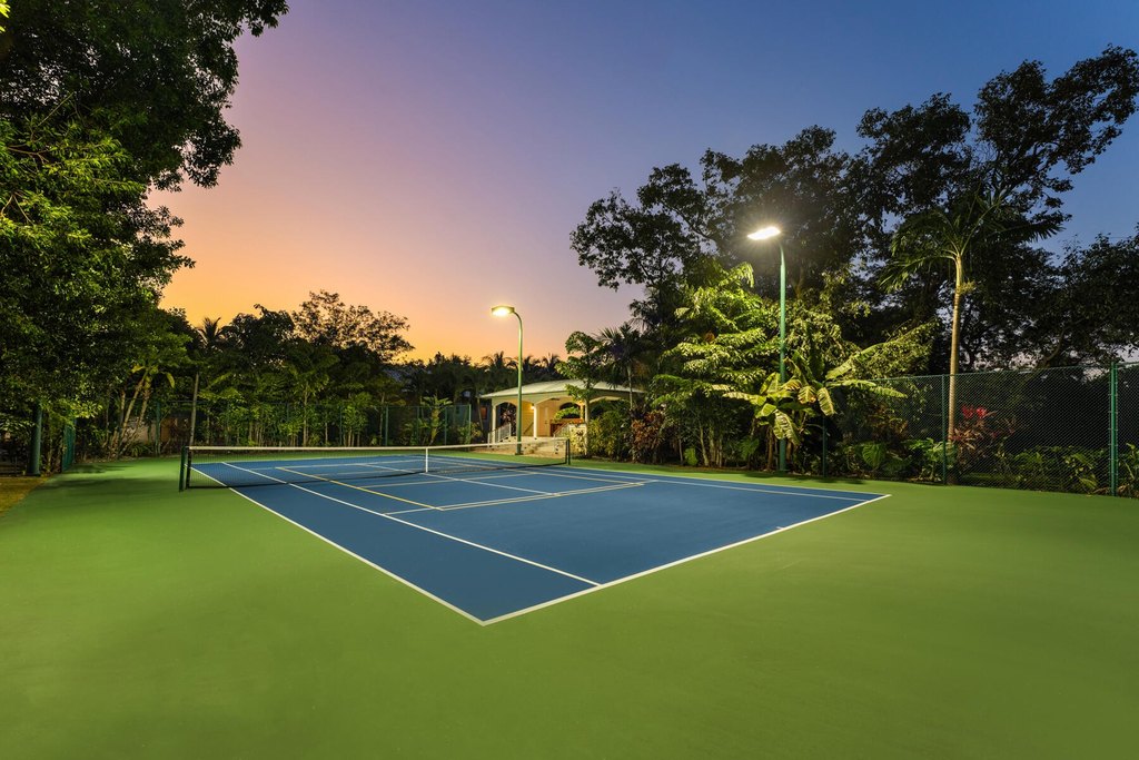 Plantation Key, Florida, 33070, United States, 7 Bedrooms Bedrooms, ,6.5 BathroomsBathrooms,Residential,Forsale,1971974