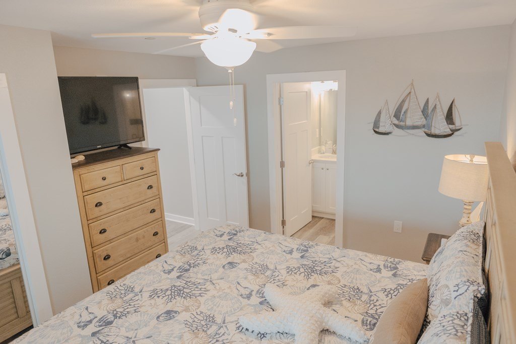 Mexico Beach, Florida, 32456, United States, 4 Bedrooms Bedrooms, ,3 BathroomsBathrooms,Residential,Forsale,1946755