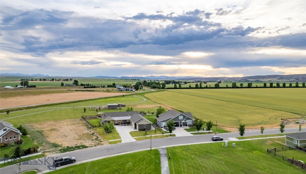 Manhattan, Montana, 59741, United States, 6 Bedrooms Bedrooms, ,3.5 BathroomsBathrooms,Residential,Forsale,1915003