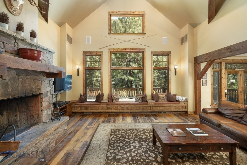 Gallatin Gateway, Montana, 59730, United States, 4 Bedrooms Bedrooms, ,3.5 BathroomsBathrooms,Residential,Forsale,1944336
