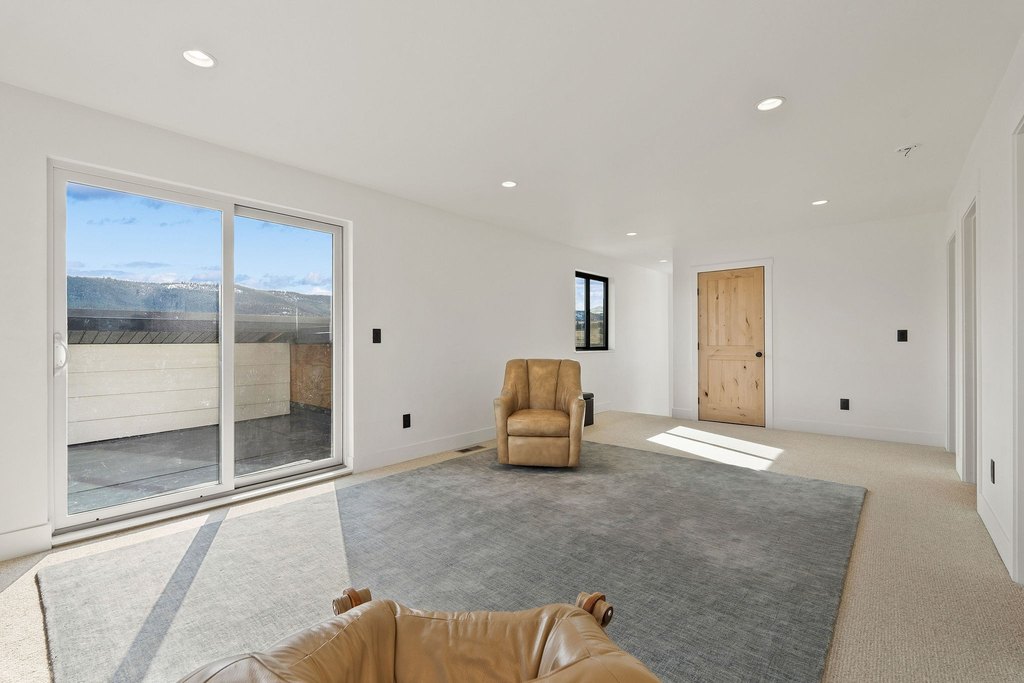 Elmo, Montana, 59915, United States, 3 Bedrooms Bedrooms, ,2.5 BathroomsBathrooms,Residential,Forsale,1941193