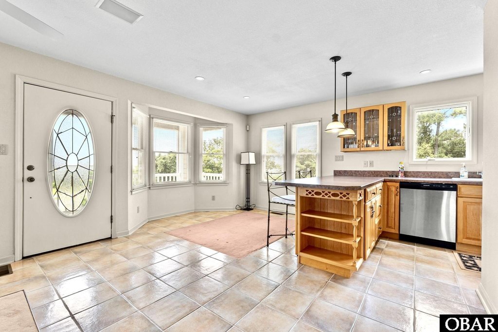 Kill Devil Hills, North Carolina, 27948, United States, 4 Bedrooms Bedrooms, ,5 BathroomsBathrooms,Residential,Forsale,2010259