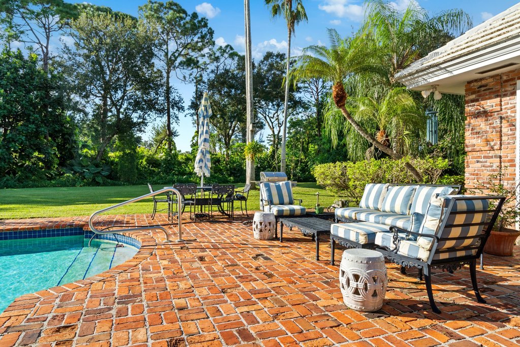 Village of Golf, Florida, 33436, United States, 5 Bedrooms Bedrooms, ,6.5 BathroomsBathrooms,Residential,Forsale,1886509
