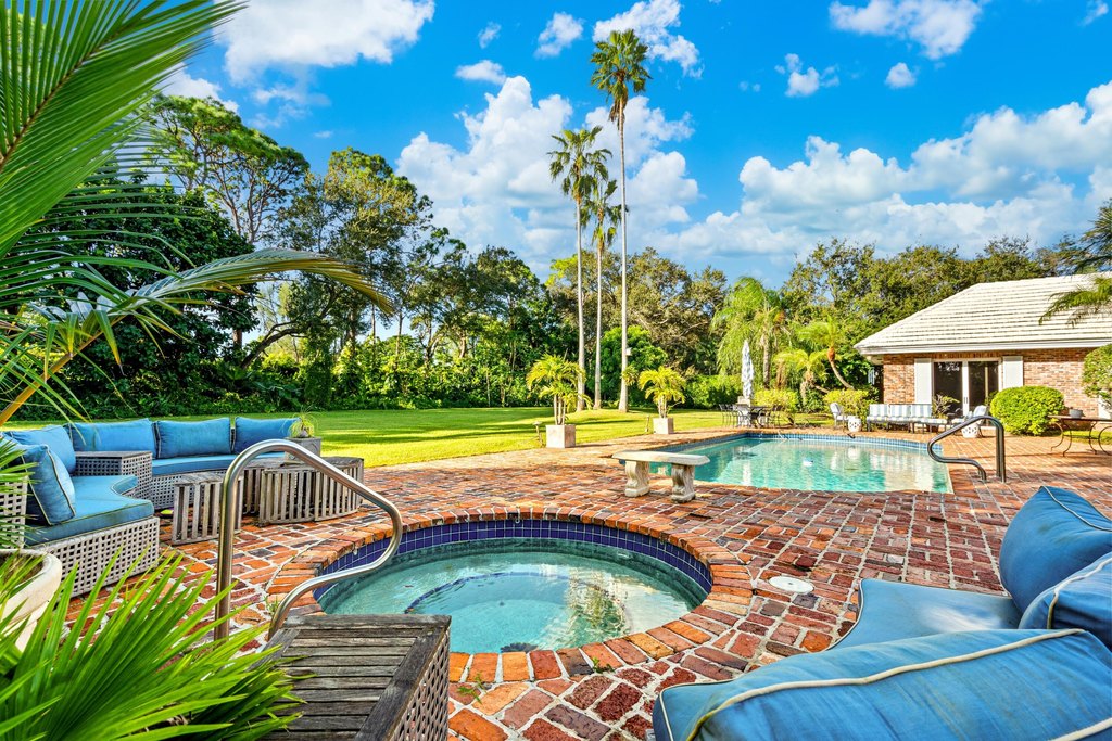 Village of Golf, Florida, 33436, United States, 5 Bedrooms Bedrooms, ,6.5 BathroomsBathrooms,Residential,Forsale,1886509