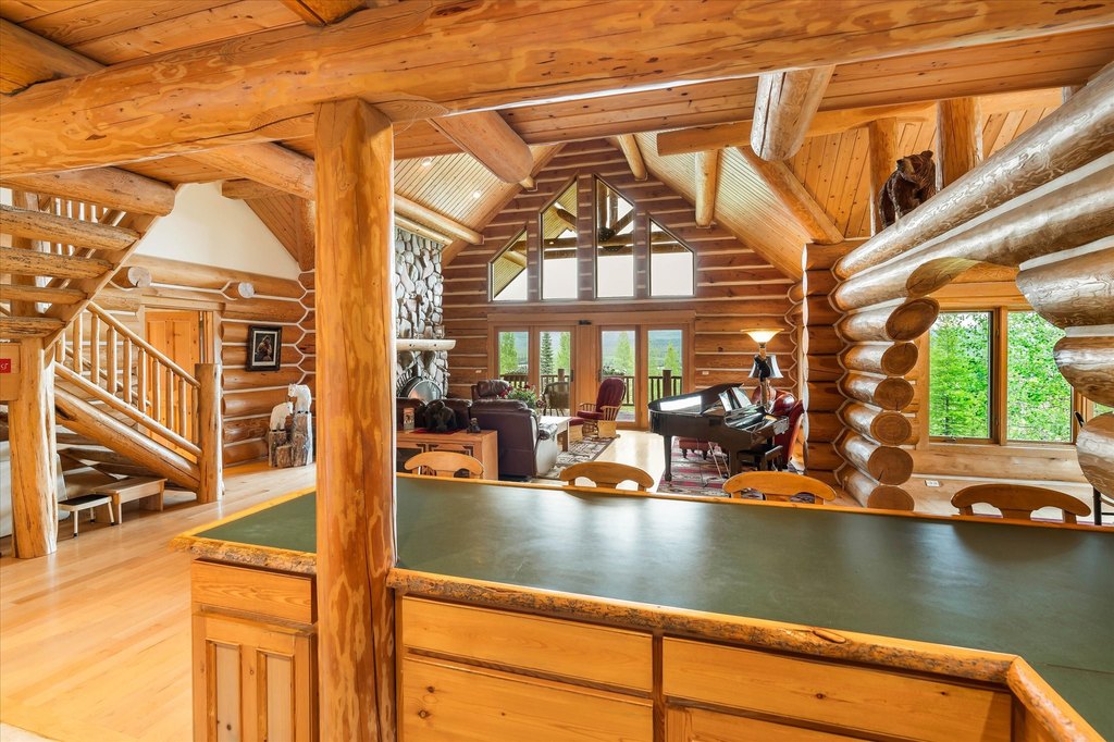 Polebridge, Montana, 59928, United States, 11 Bedrooms Bedrooms, ,8 BathroomsBathrooms,Residential,Forsale,1941151