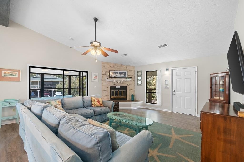 Port St. Joe, Florida, 32456, United States, 2 Bedrooms Bedrooms, ,2 BathroomsBathrooms,Residential,Forsale,1946759