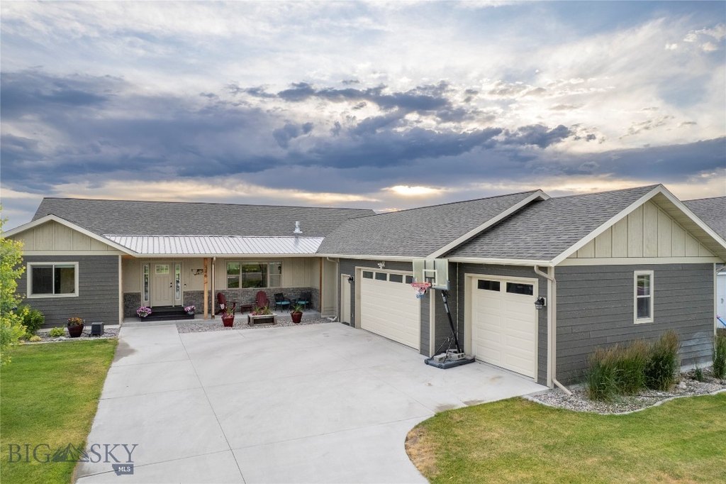 Manhattan, Montana, 59741, United States, 6 Bedrooms Bedrooms, ,3.5 BathroomsBathrooms,Residential,Forsale,1915003