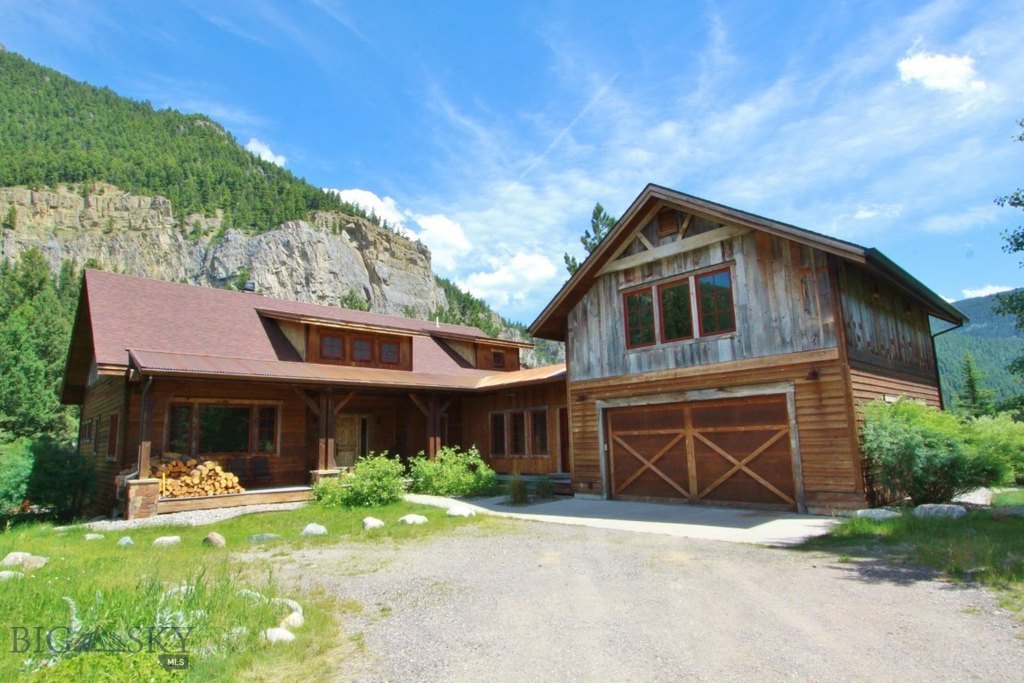 Gallatin Gateway, Montana, 59730, United States, 4 Bedrooms Bedrooms, ,3.5 BathroomsBathrooms,Residential,Forsale,1944336