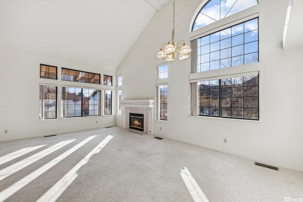 Gardnerville, Nevada, 89460, United States, 4 Bedrooms Bedrooms, ,3 BathroomsBathrooms,Residential,Forsale,1910345