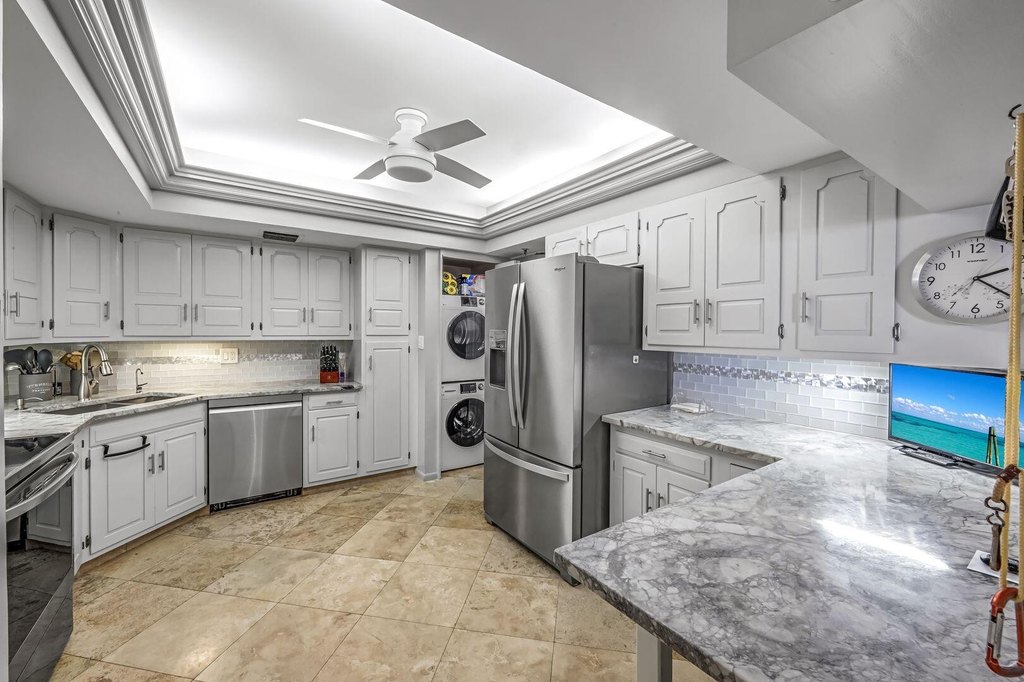 Marco Island, Florida, 34145, United States, 2 Bedrooms Bedrooms, ,2 BathroomsBathrooms,Residential,Forsale,2004780