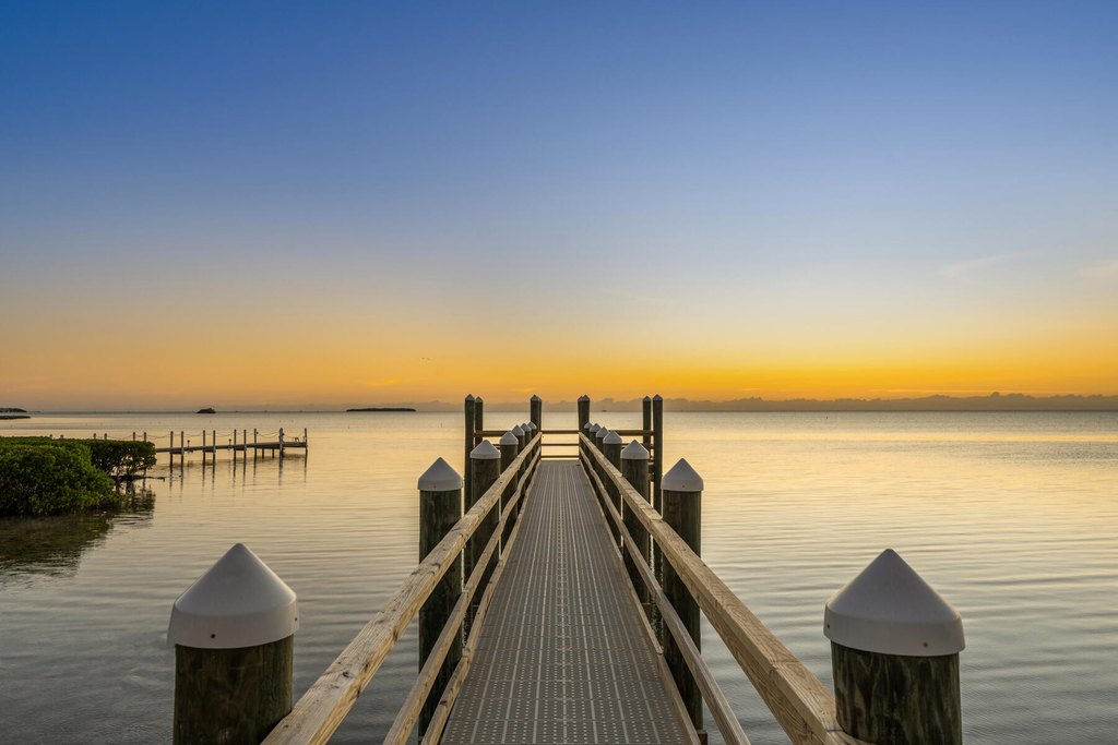 Plantation Key, Florida, 33070, United States, 7 Bedrooms Bedrooms, ,6.5 BathroomsBathrooms,Residential,Forsale,1971974