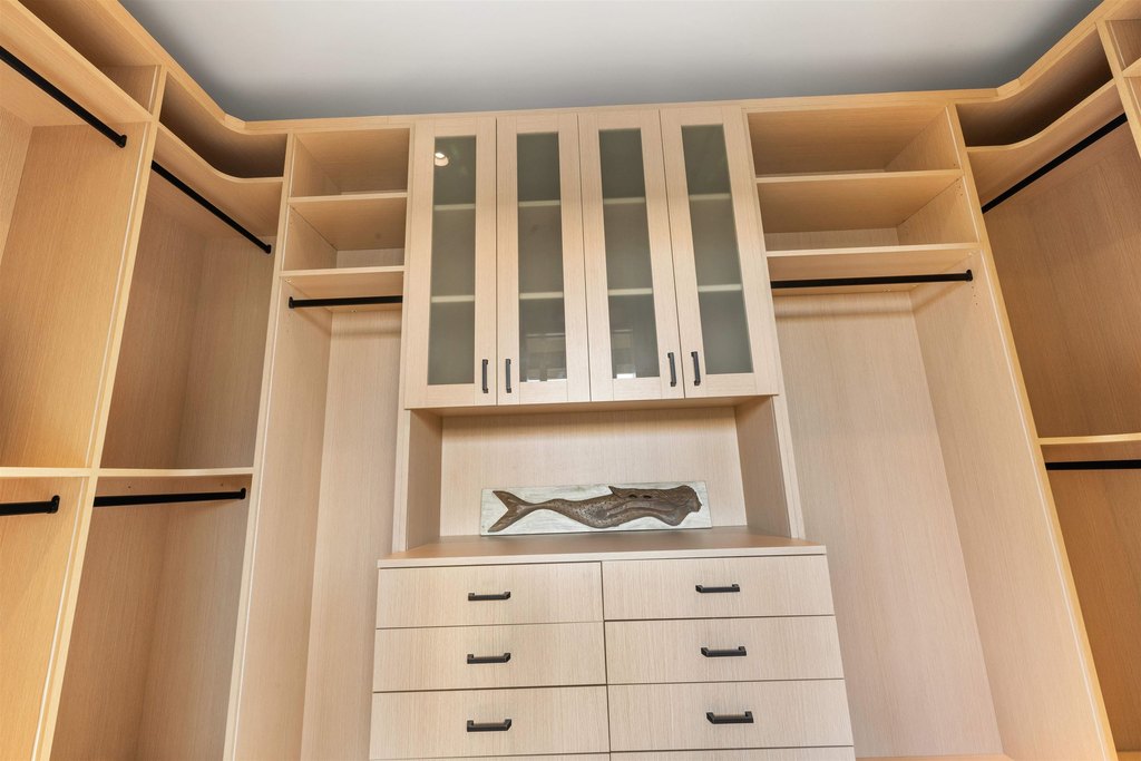 Lahaina, Hawaii, 96761, United States, 5 Bedrooms Bedrooms, ,4 BathroomsBathrooms,Residential,Forsale,2004547