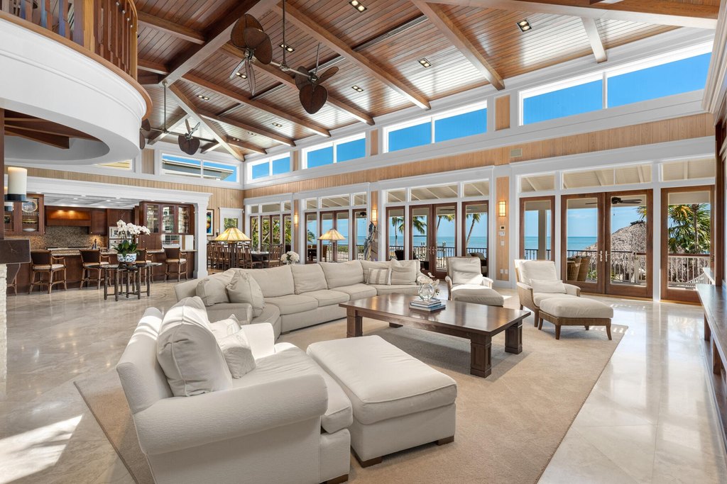 Plantation Key, Florida, 33070, United States, 7 Bedrooms Bedrooms, ,6.5 BathroomsBathrooms,Residential,Forsale,1971974