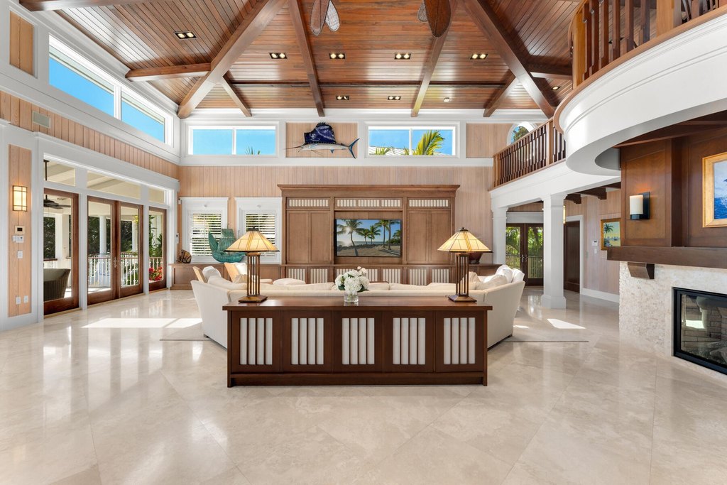 Plantation Key, Florida, 33070, United States, 7 Bedrooms Bedrooms, ,6.5 BathroomsBathrooms,Residential,Forsale,1971974