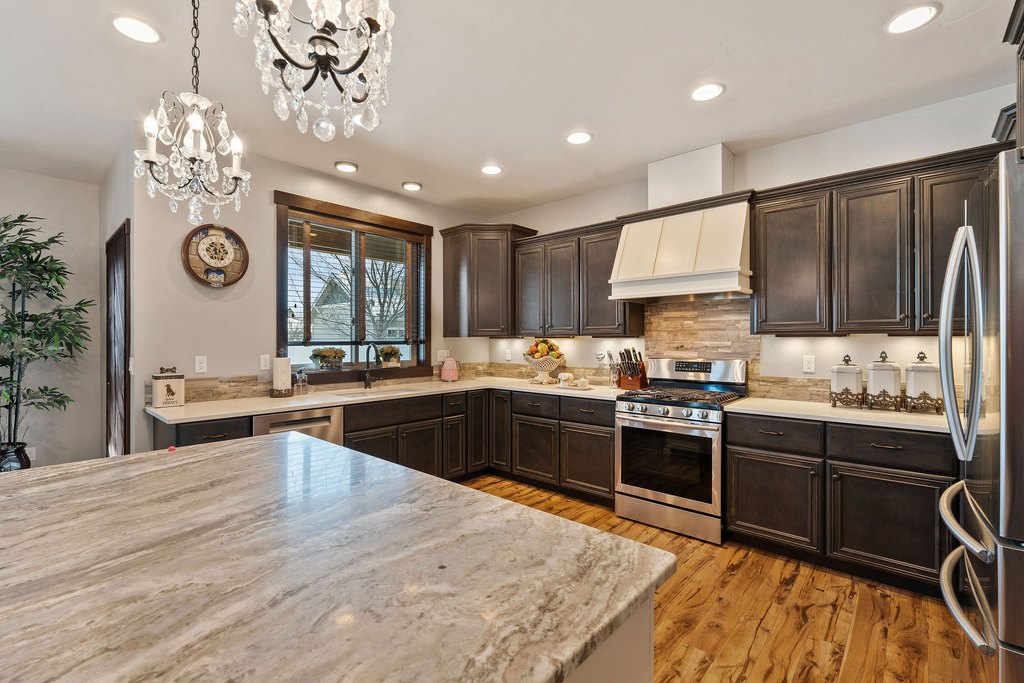 Kalispell, Montana, 59901, United States, 5 Bedrooms Bedrooms, ,3 BathroomsBathrooms,Residential,Forsale,1894905