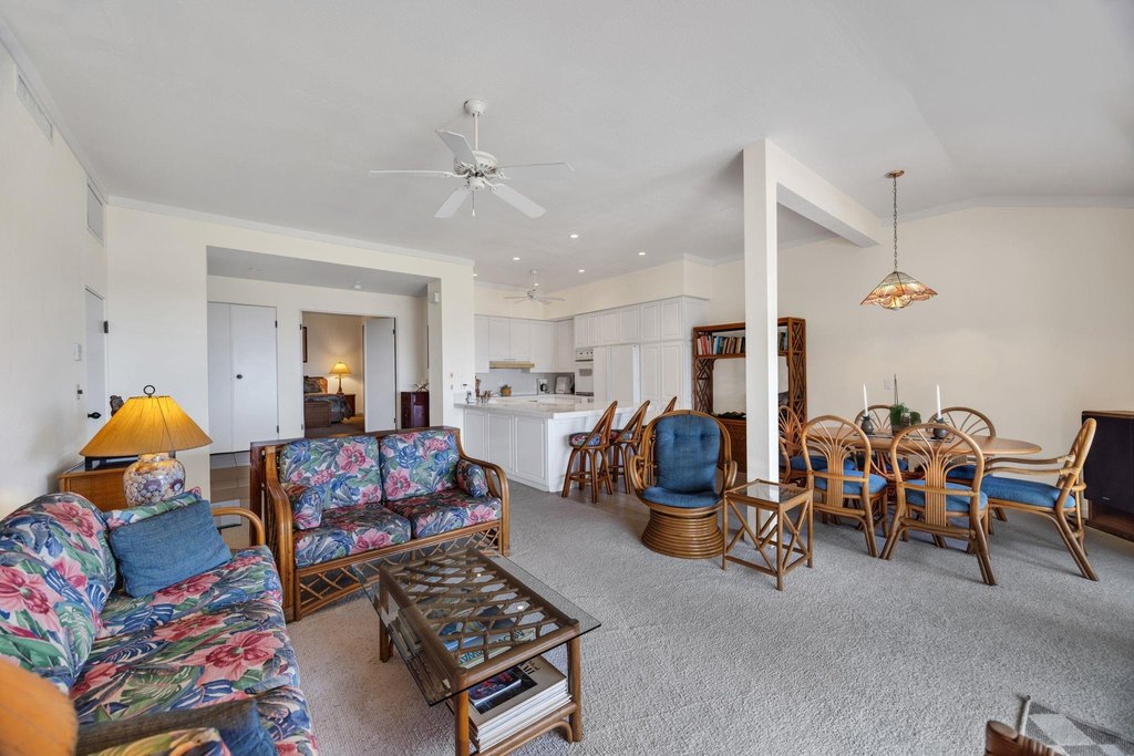 Lahaina, Hawaii, 96761, United States, 2 Bedrooms Bedrooms, ,2 BathroomsBathrooms,Residential,Forsale,1990120