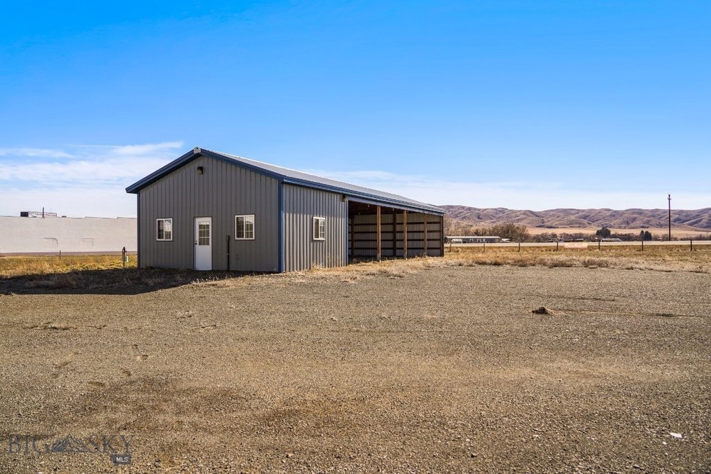 Toston, Montana, 59643, United States, ,Residential,Forsale,1986989