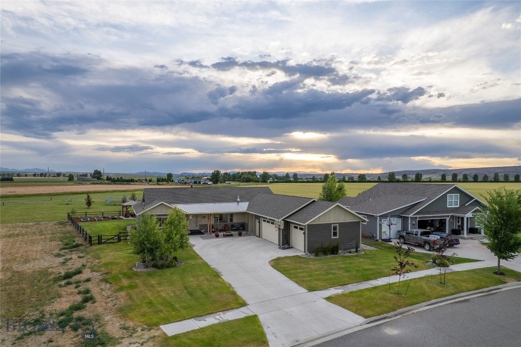 Manhattan, Montana, 59741, United States, 6 Bedrooms Bedrooms, ,3.5 BathroomsBathrooms,Residential,Forsale,1915003