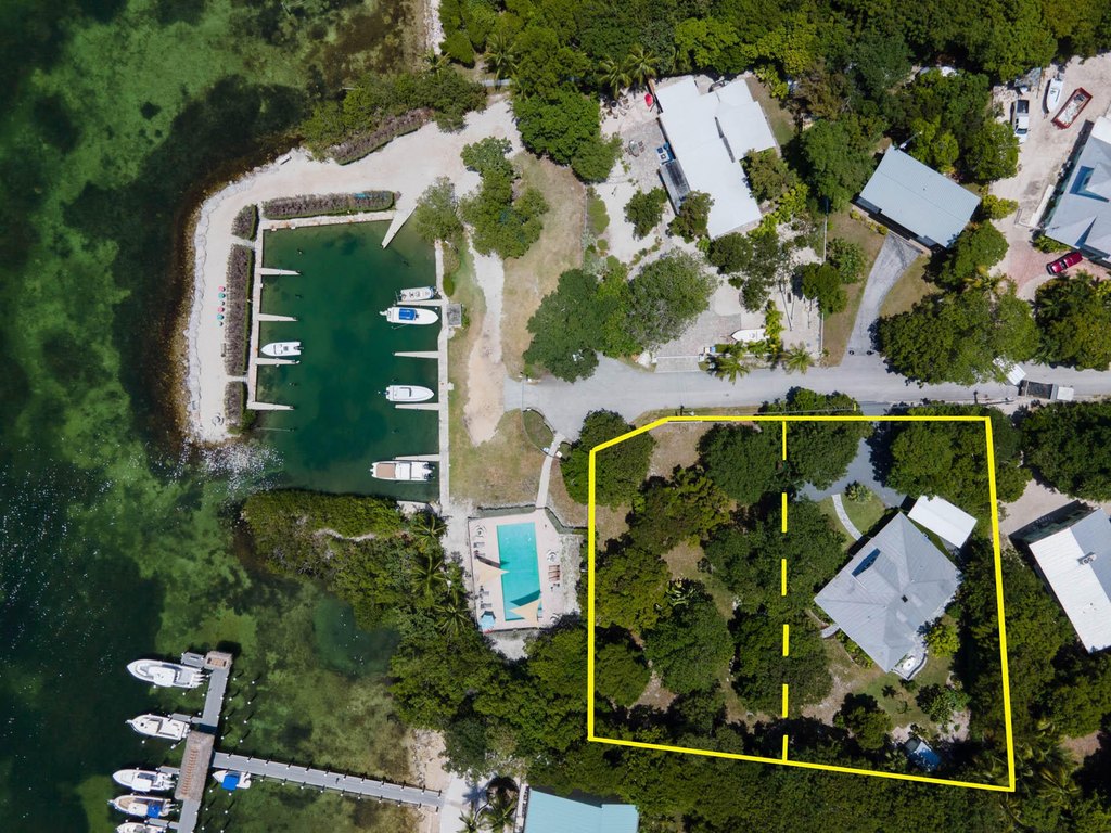 Plantation Key, Florida, 33036, United States, 3 Bedrooms Bedrooms, ,2 BathroomsBathrooms,Residential,Forsale,1944408