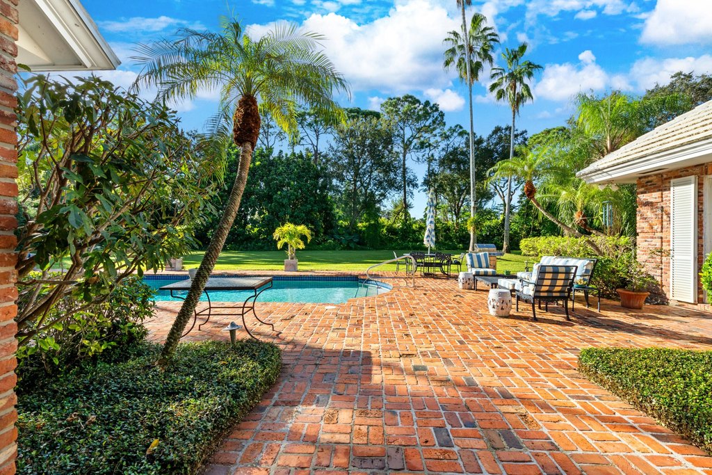 Village of Golf, Florida, 33436, United States, 5 Bedrooms Bedrooms, ,6.5 BathroomsBathrooms,Residential,Forsale,1886509