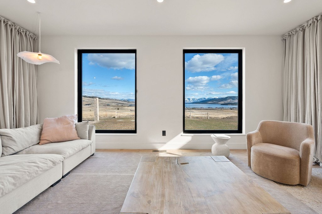 Elmo, Montana, 59915, United States, 3 Bedrooms Bedrooms, ,2.5 BathroomsBathrooms,Residential,Forsale,1941193