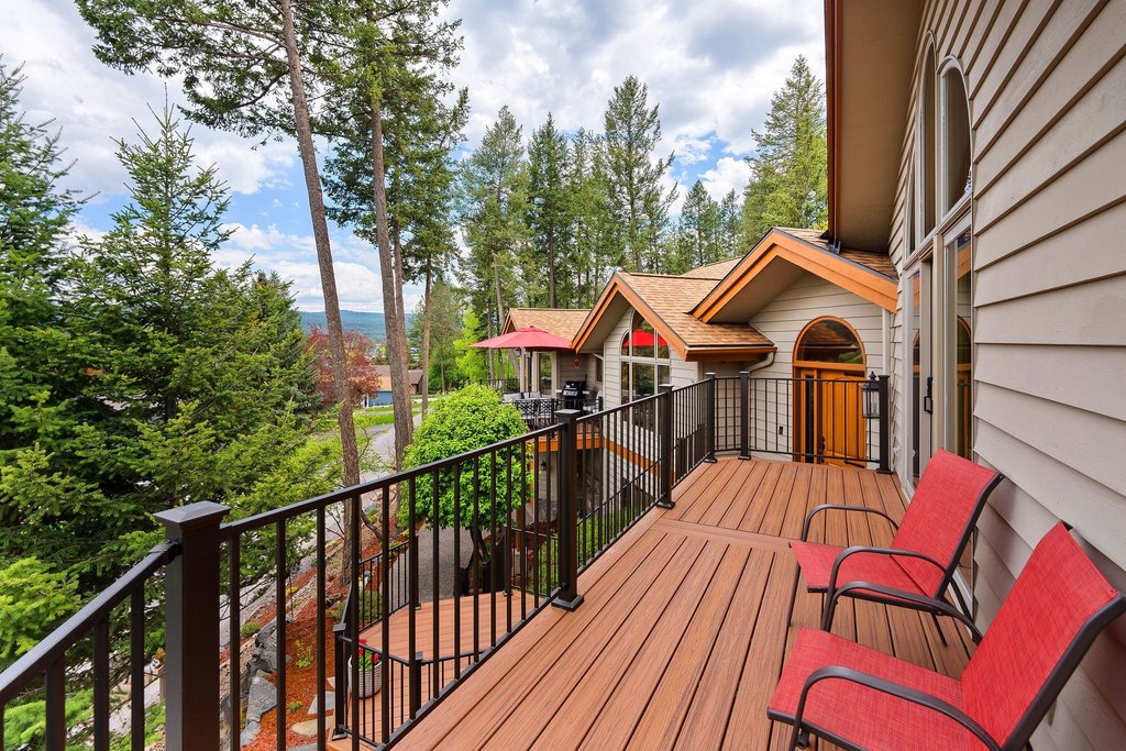 Bigfork, Montana, 59911, United States, 5 Bedrooms Bedrooms, ,3.5 BathroomsBathrooms,Residential,Forsale,1894903