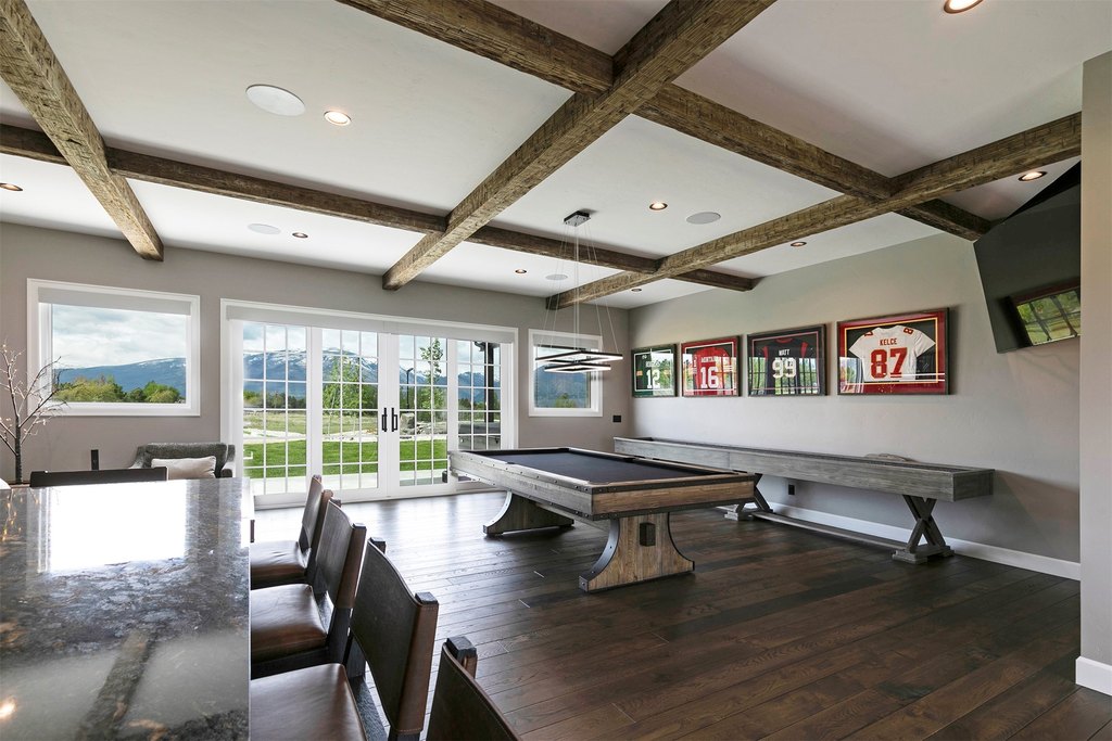 Hamilton, Montana, 59840, United States, 4 Bedrooms Bedrooms, ,3.5 BathroomsBathrooms,Residential,Forsale,1941174