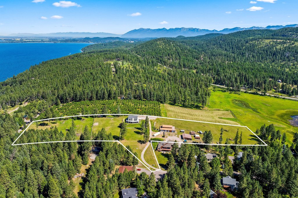 Bigfork, Montana, 59911, United States, 3 Bedrooms Bedrooms, ,3.5 BathroomsBathrooms,Residential,Forsale,1914976