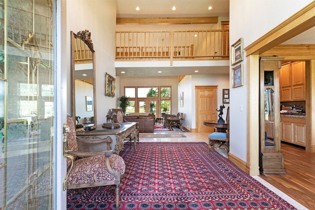 Hamilton, Montana, 59840, United States, 4 Bedrooms Bedrooms, ,4.5 BathroomsBathrooms,Residential,Forsale,1941161