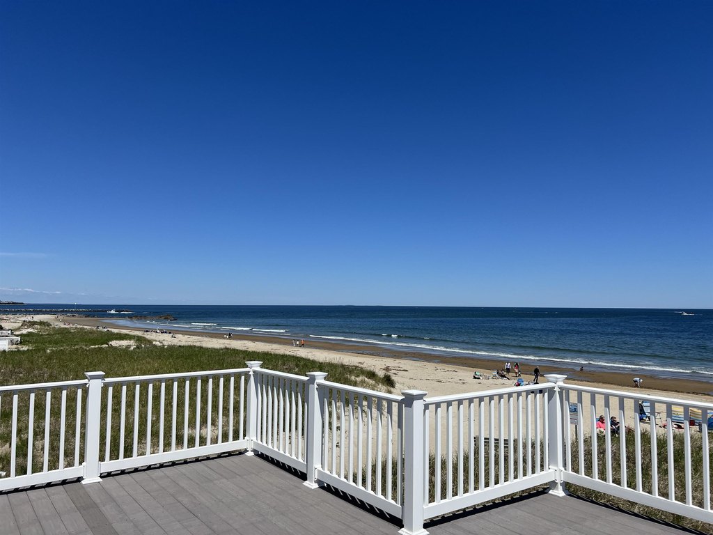 Seabrook, New Hampshire, 03874, United States, 4 Bedrooms Bedrooms, ,3 BathroomsBathrooms,Residential,Forsale,1934007