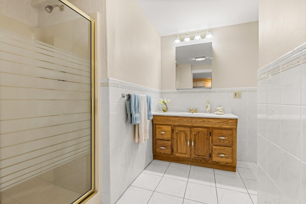Seabrook, New Hampshire, 03874, United States, 4 Bedrooms Bedrooms, ,3 BathroomsBathrooms,Residential,Forsale,1934007