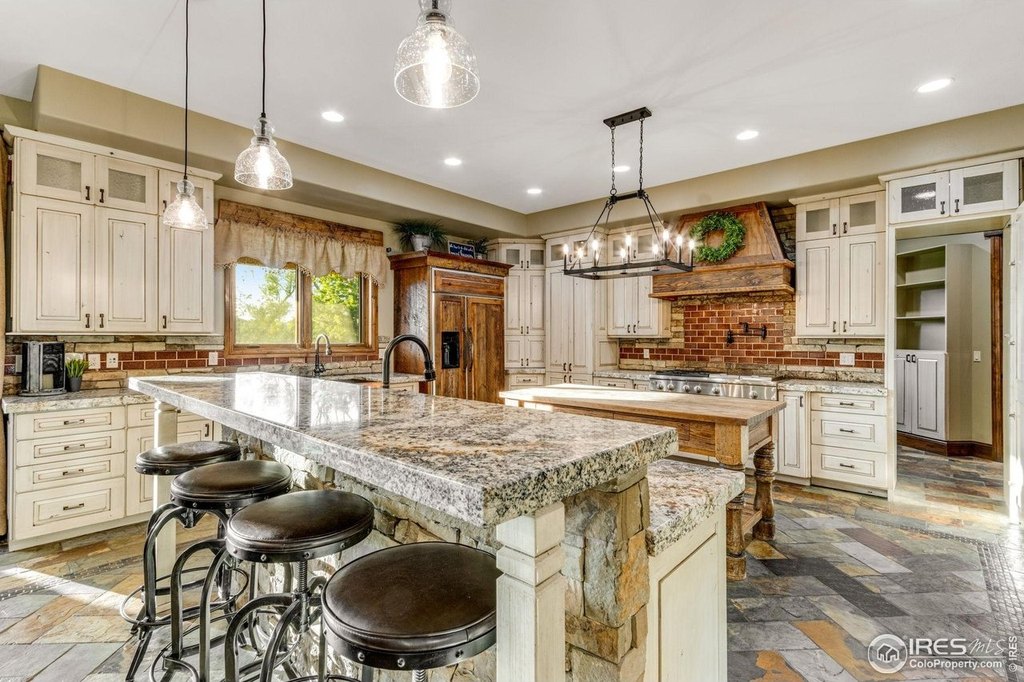 Mead, Colorado, 80542, United States, 8 Bedrooms Bedrooms, ,10.5 BathroomsBathrooms,Residential,Forsale,1926792