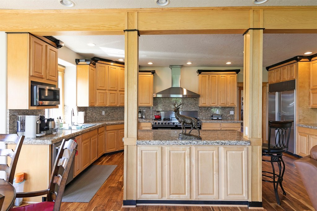 Hamilton, Montana, 59840, United States, 4 Bedrooms Bedrooms, ,4.5 BathroomsBathrooms,Residential,Forsale,1941161